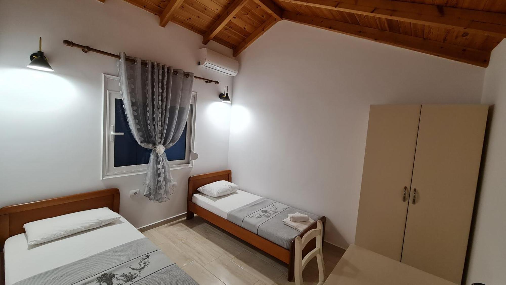 Villa Skenderi Sarandë 外观 照片