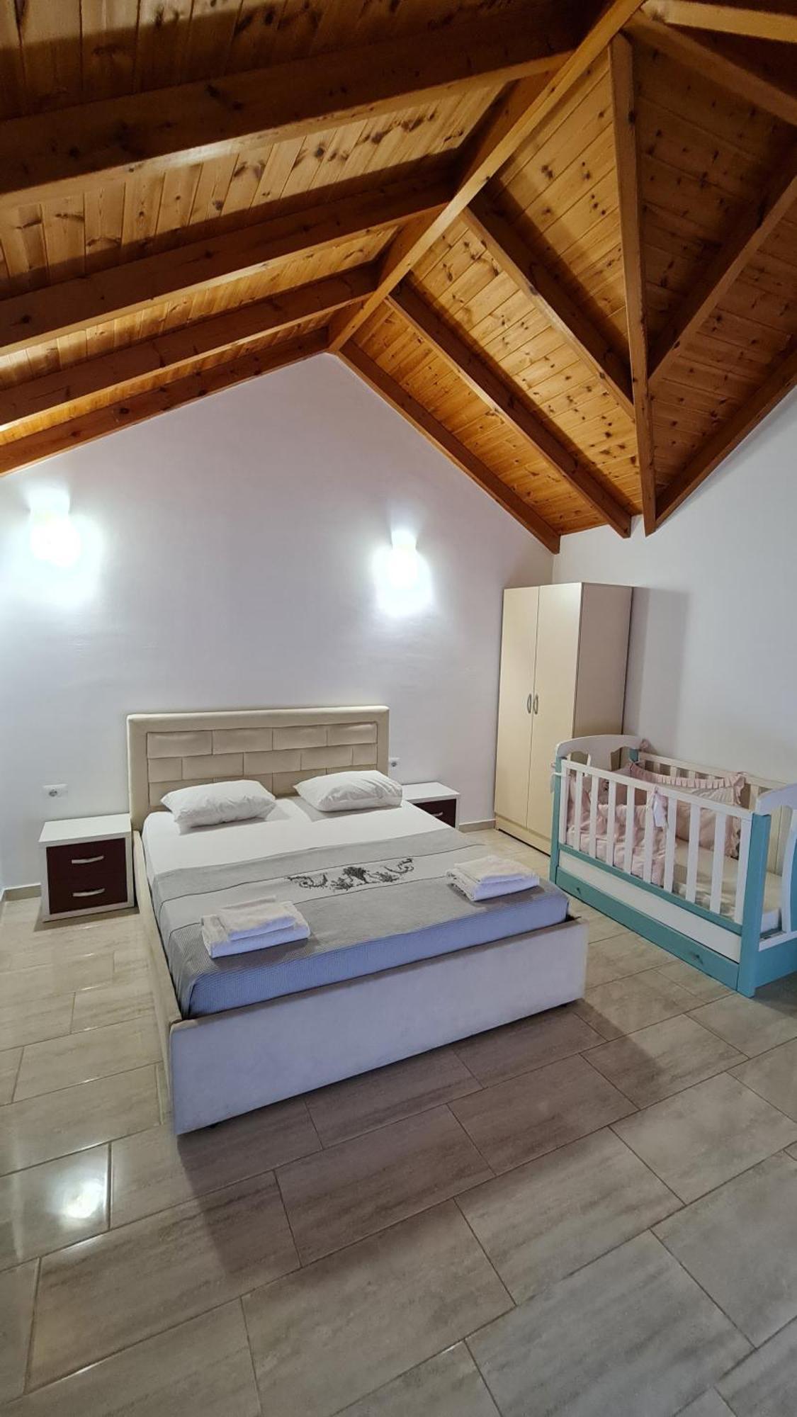 Villa Skenderi Sarandë 外观 照片