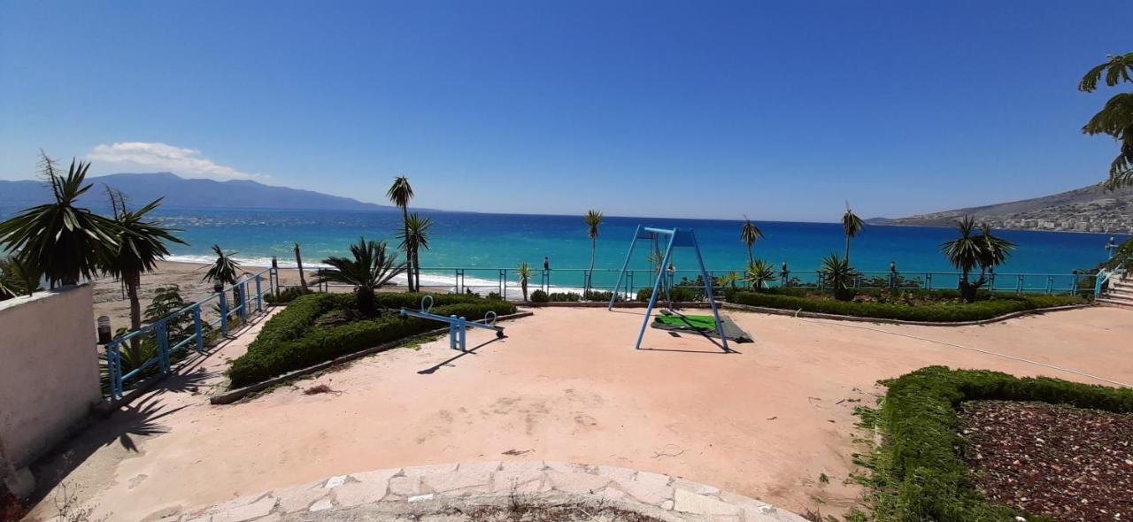 Villa Skenderi Sarandë 外观 照片